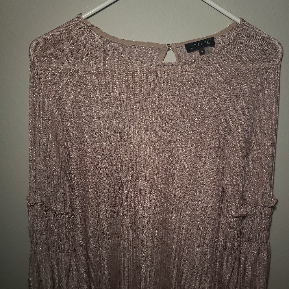 Long sleeve shimmering blouse